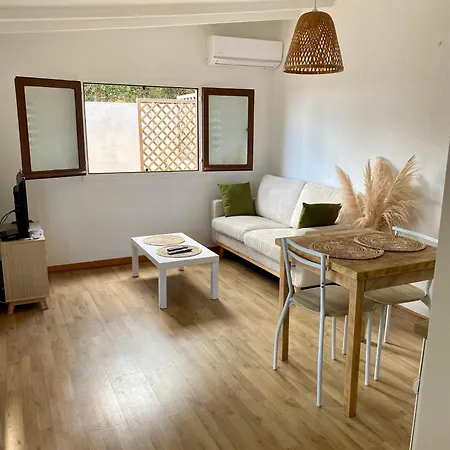 Petit D'ete Avec Piscine Privee Chauffee * Bonifacio (Corsica)