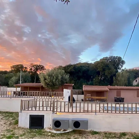 Petit D'ete Avec Piscine Privee Chauffee Bonifacio (Corsica)